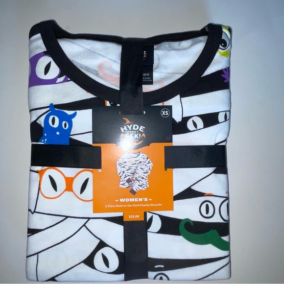 Target Hyde & Eek Women’s Halloween Pajamas - Picture 4 of 7